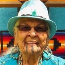 Grandma-Aggie-tourquoise-dress