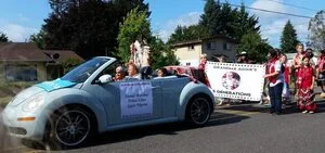 Grand Marshall Agnes Pilgrim leading the 2019 Pow Wow Parade